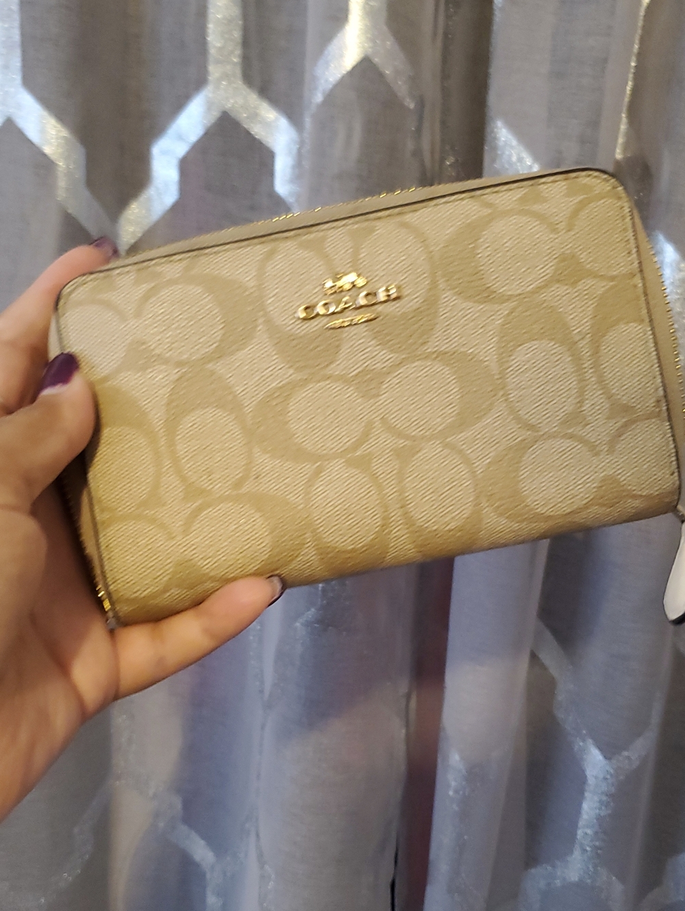Coach Signature Zip Wallet - Tan/Beige Monogram
